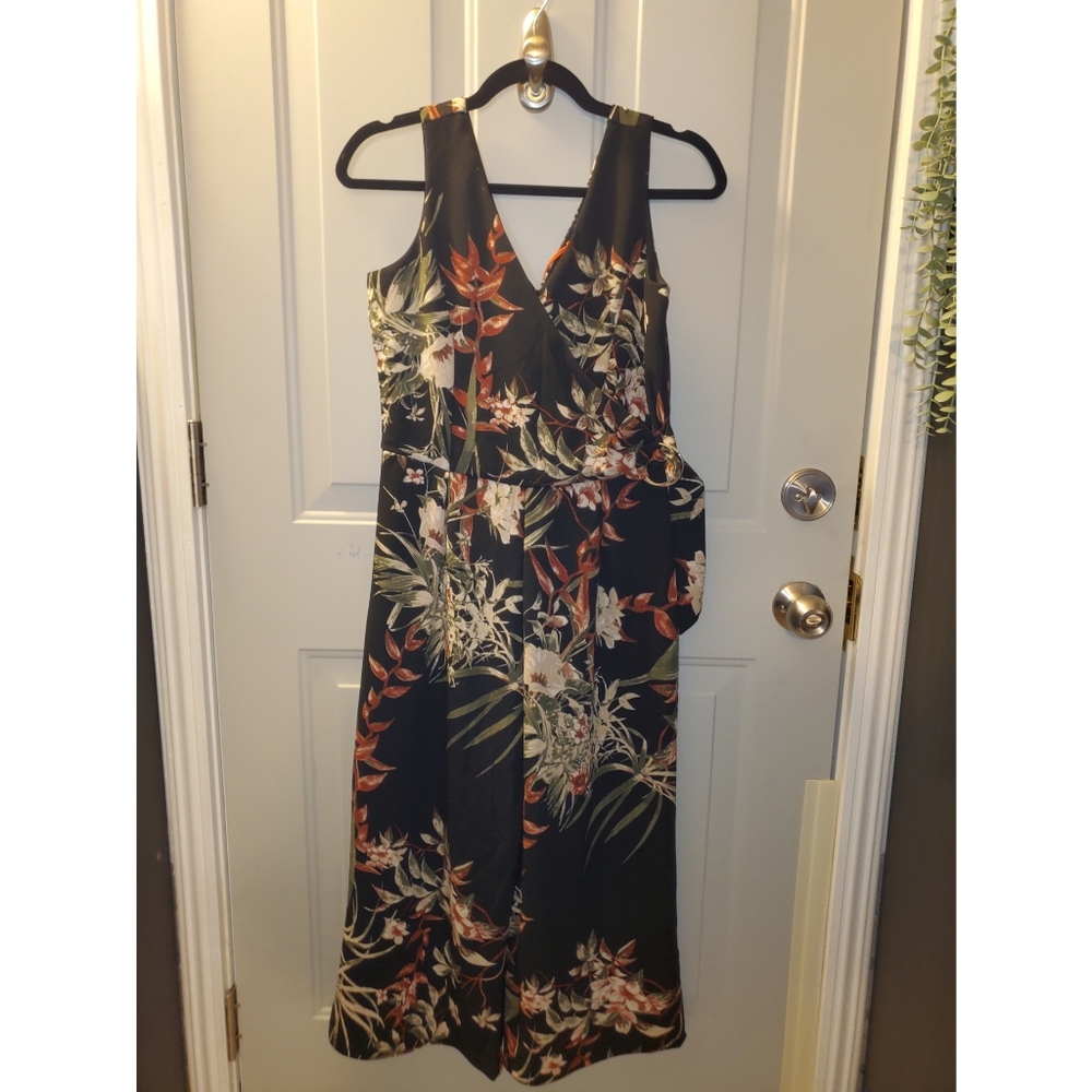 Black Tape Petite black romper